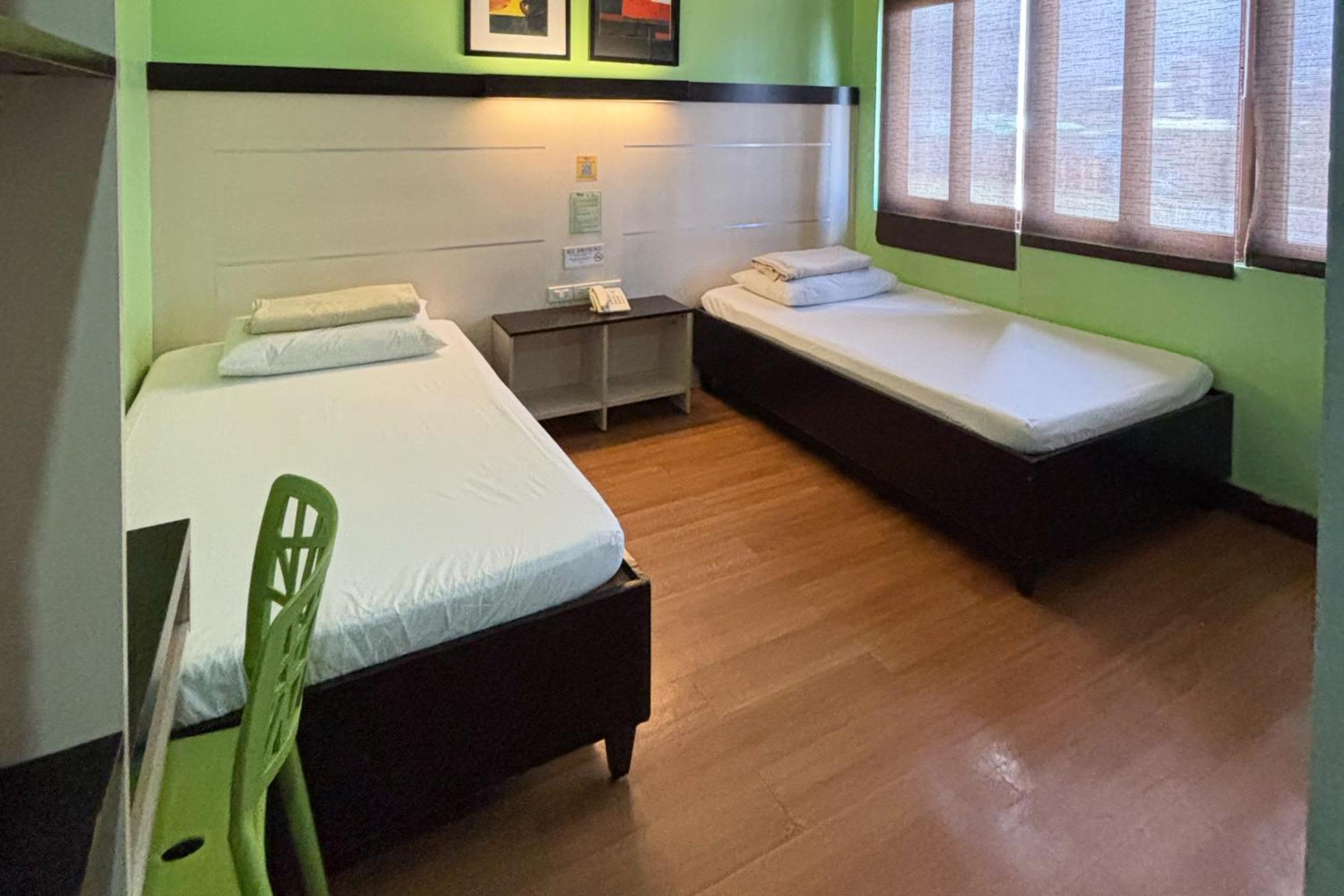 Sugbutel Family Hotel Cebu Powered By Cocotel Eksteriør bilde