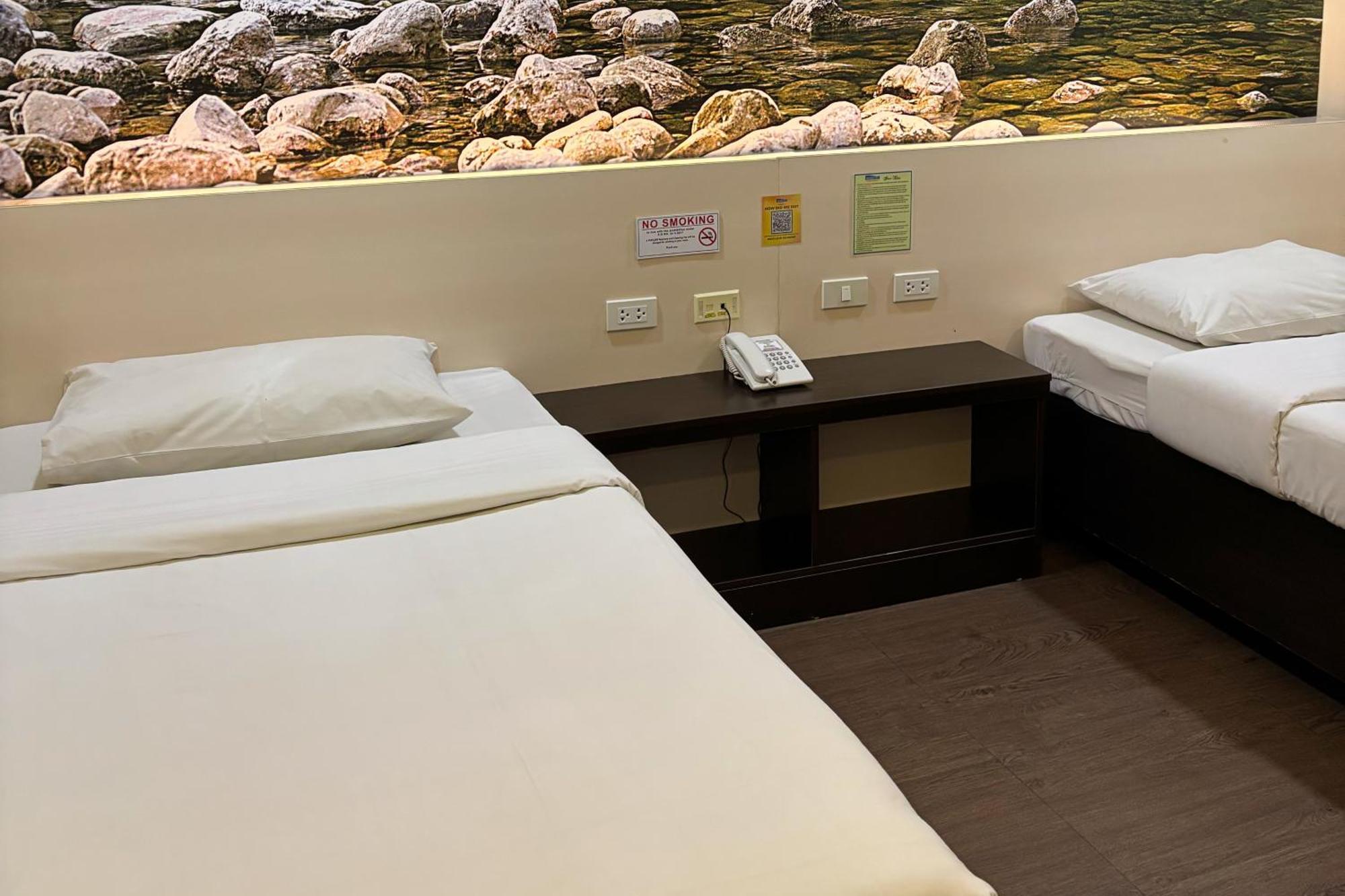 Sugbutel Family Hotel Cebu Powered By Cocotel Eksteriør bilde