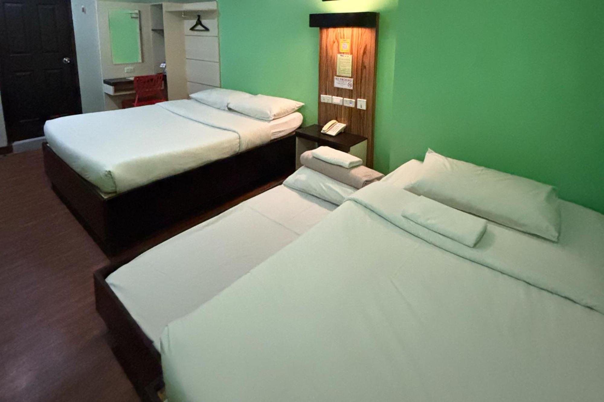 Sugbutel Family Hotel Cebu Powered By Cocotel Eksteriør bilde