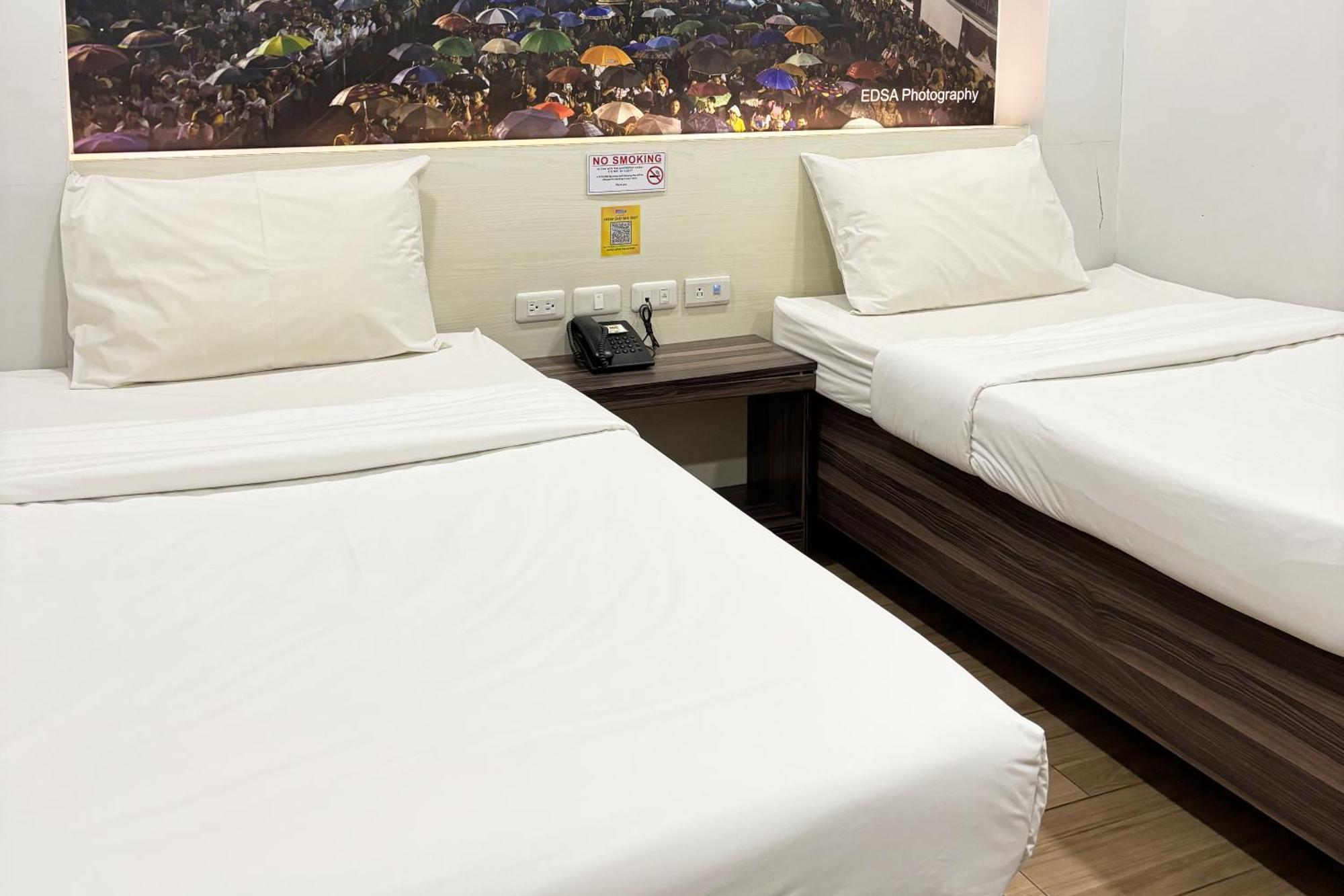Sugbutel Family Hotel Cebu Powered By Cocotel Eksteriør bilde