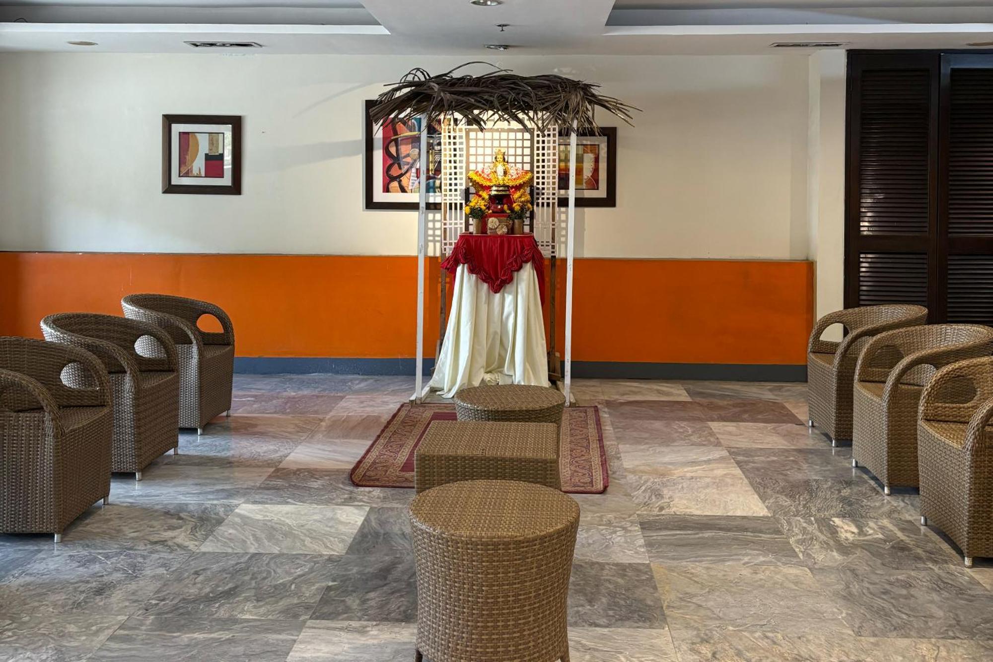 Sugbutel Family Hotel Cebu Powered By Cocotel Eksteriør bilde