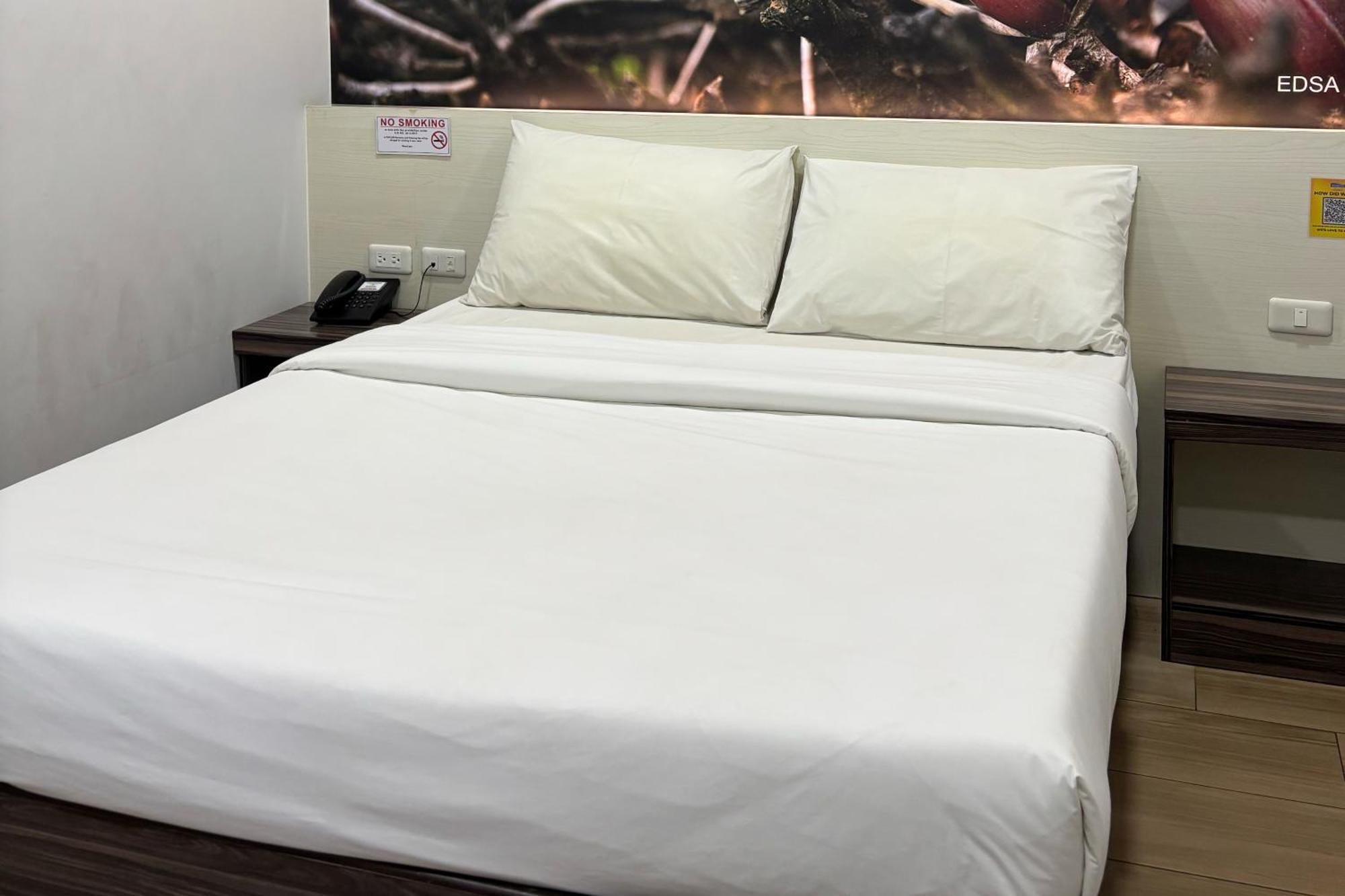 Sugbutel Family Hotel Cebu Powered By Cocotel Eksteriør bilde